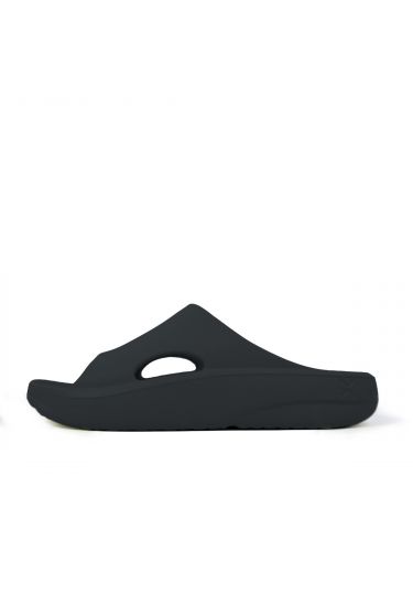 VERNER BLACK SLIDES